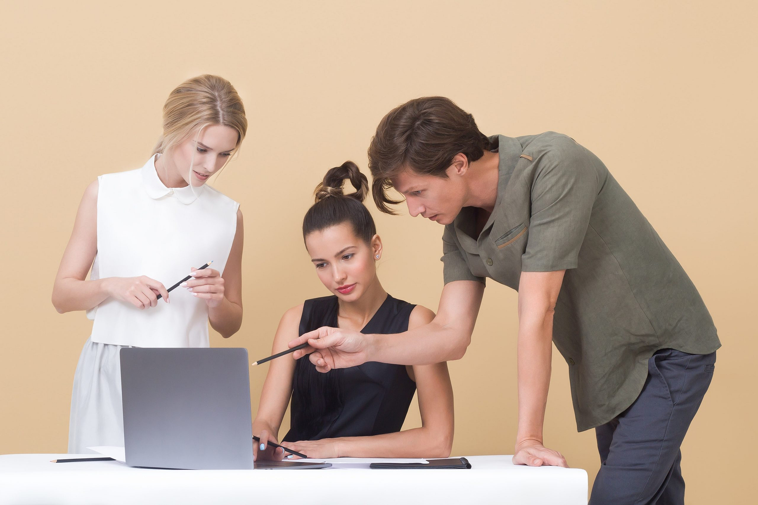 The Differences between Adaptive and Responsive Design